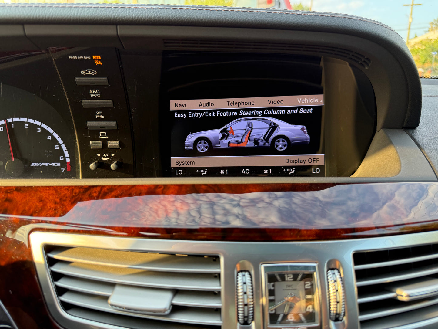 2012 Mercedes-Benz S63 AMG – Performance Package – Long Wheelbase