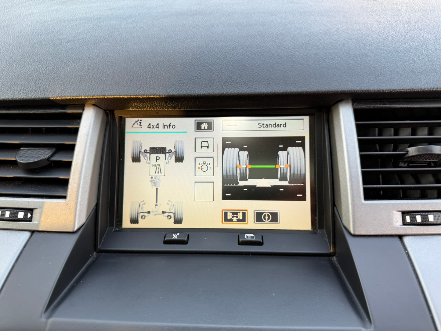 2008 Land Rover Range Rover Sport Supercharged (SC)