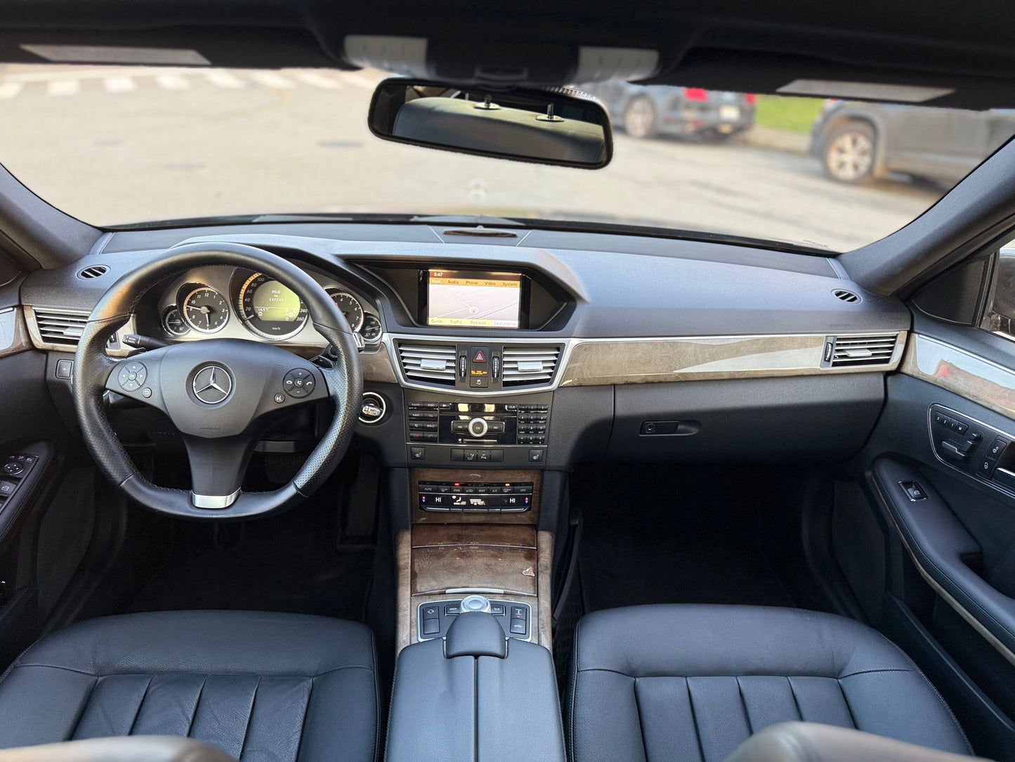 2010 Mercedes-Benz E550 AWD (4MATIC)