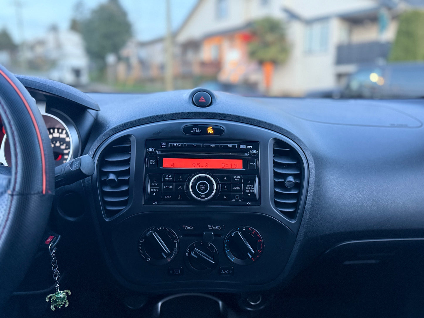 2011 Nissan Juke SV